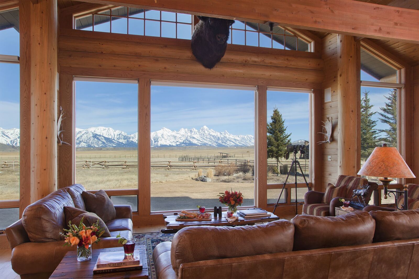 Host a Family Reunion in Our Ranches and Experiential Estates Featured Image