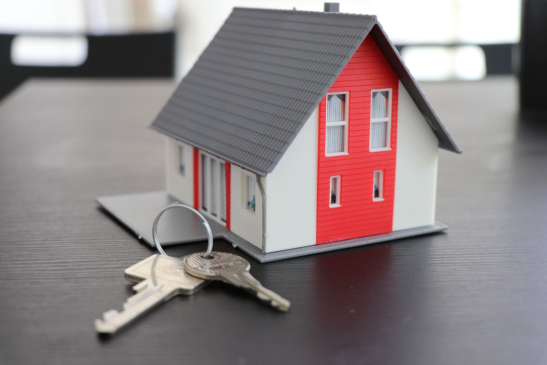 5 Ways Property Management Services Can Help Your Vacation Rental to FLOURISH Featured Image