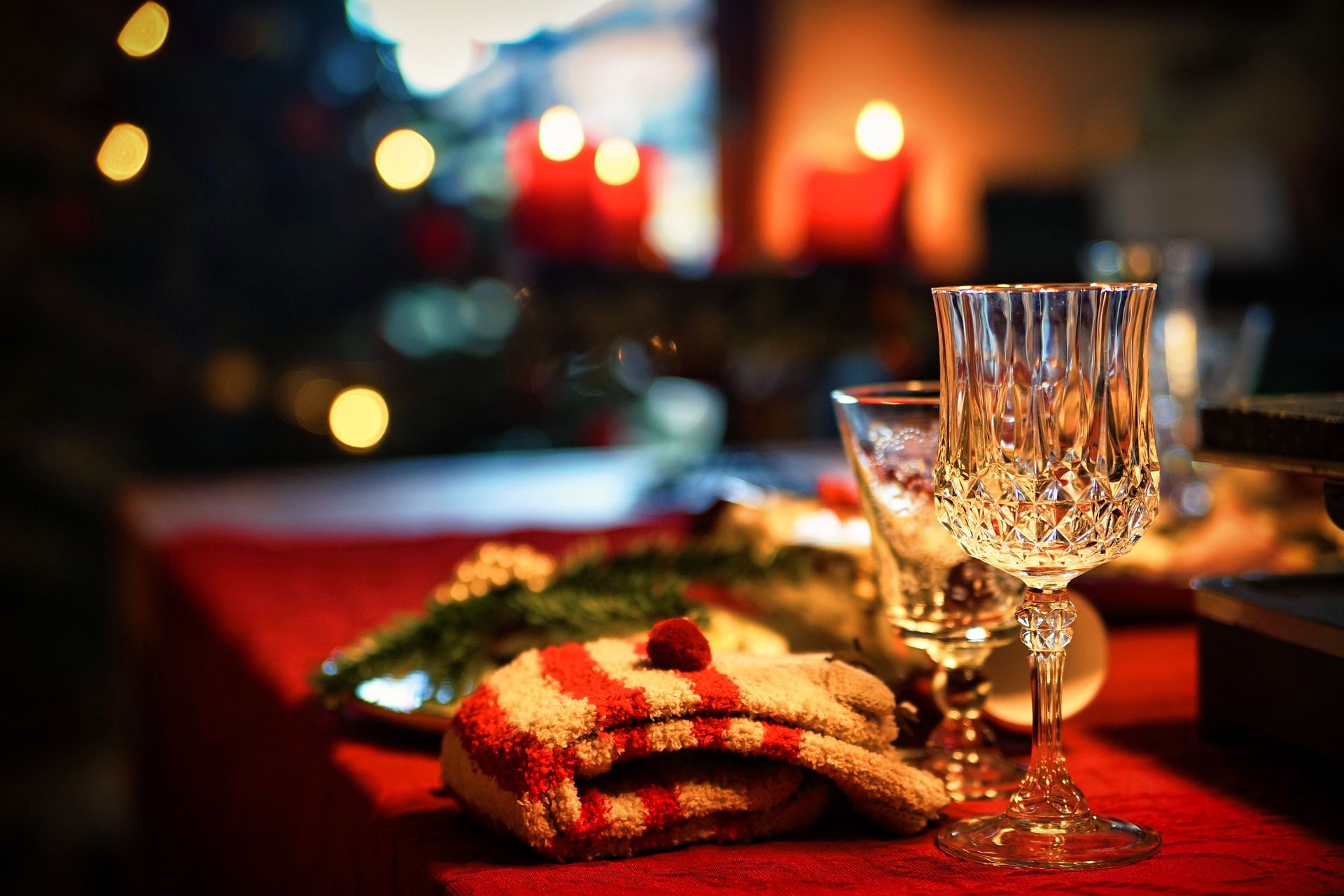 A Guide to Christmas Dinner in Sun Valley: Dining In, Take-Out, and More Featured Image